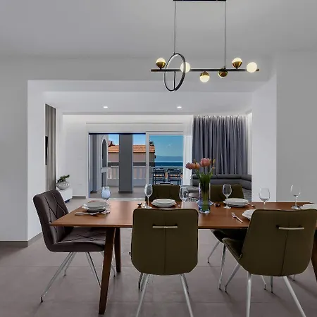 Prgo - With View And Parking * Makarska